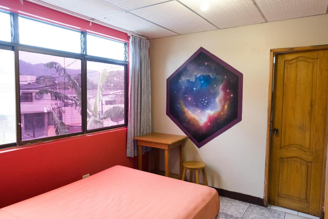 Hostel Nucapacha 瓜亚基尔 外观 照片