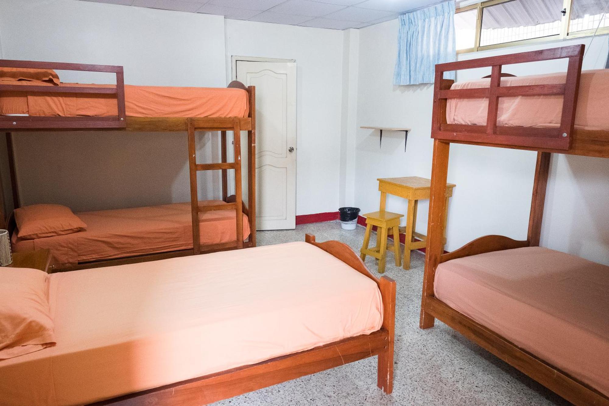 Hostel Nucapacha 瓜亚基尔 外观 照片